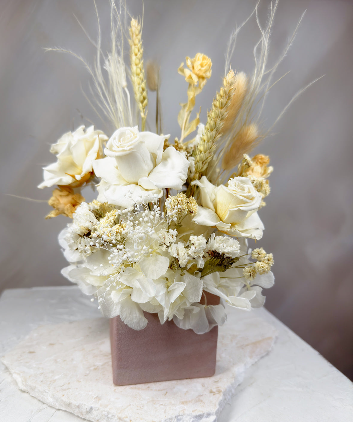 BABY BLUSHED ARRAGEMENT