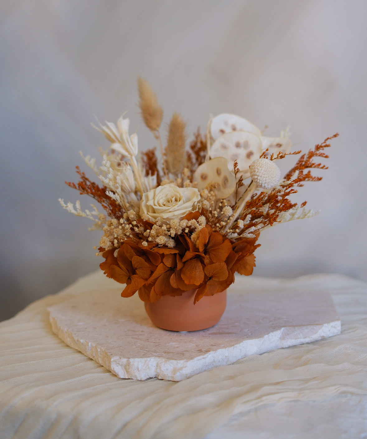 WARM AND FUZZY ARRANGEMENT